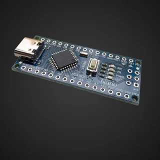Kako izberem komponente za diplomski ali DIY-projekt, da ne kupim nezdružljivih modulov?